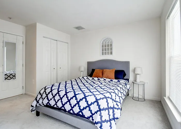 Spacious Washington, D.C. Rowhome W/ Free Parking!